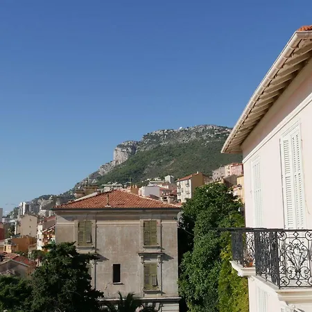 Apartman Loft Chic Et Moderne, Deco Industrielle *