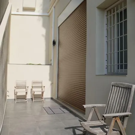 Loft Chic Et Moderne, Deco Industrielle Beausoleil