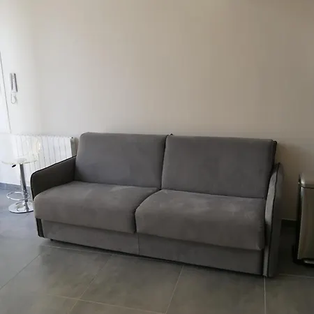 Loft Chic Et Moderne, Deco Industrielle Apartament Beausoleil